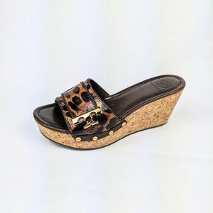 TORY BURCH Wedge Sandal Leopard Print Patent Leather Size 9